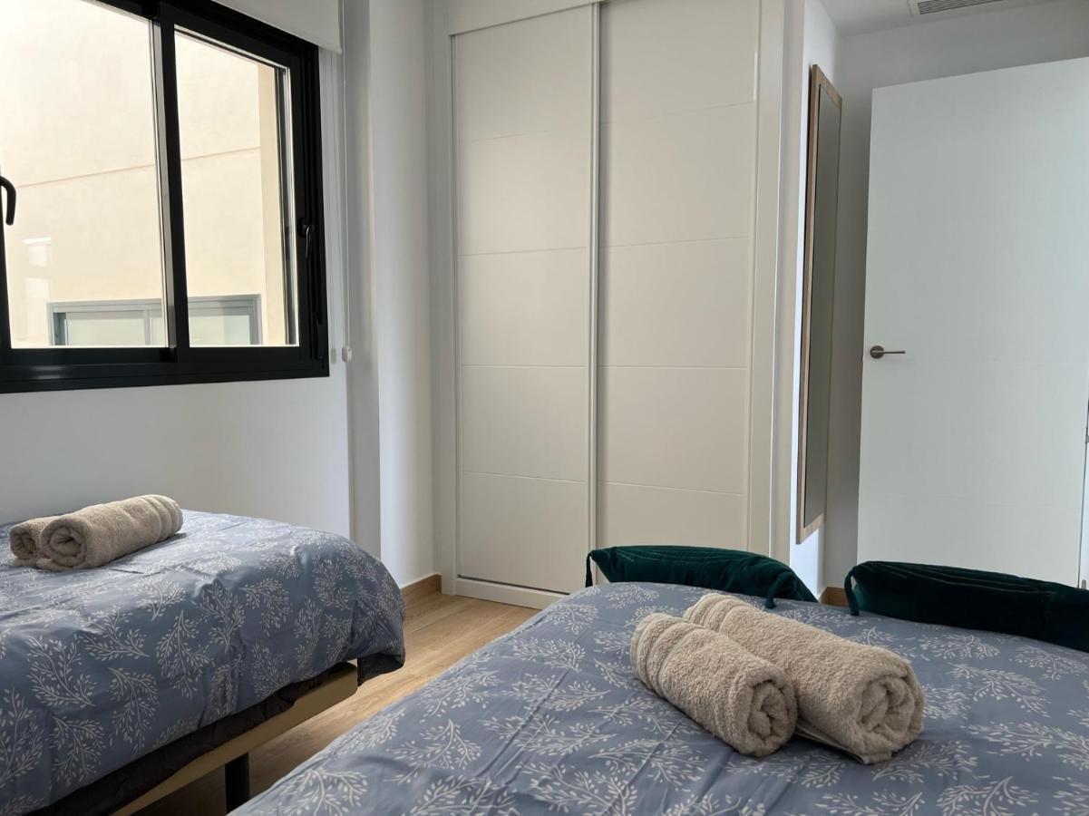 Luxurious Flat & Private Rooftop In Villamartin Orihuela Costa Dehesa de Campoamor  Eksteriør billede