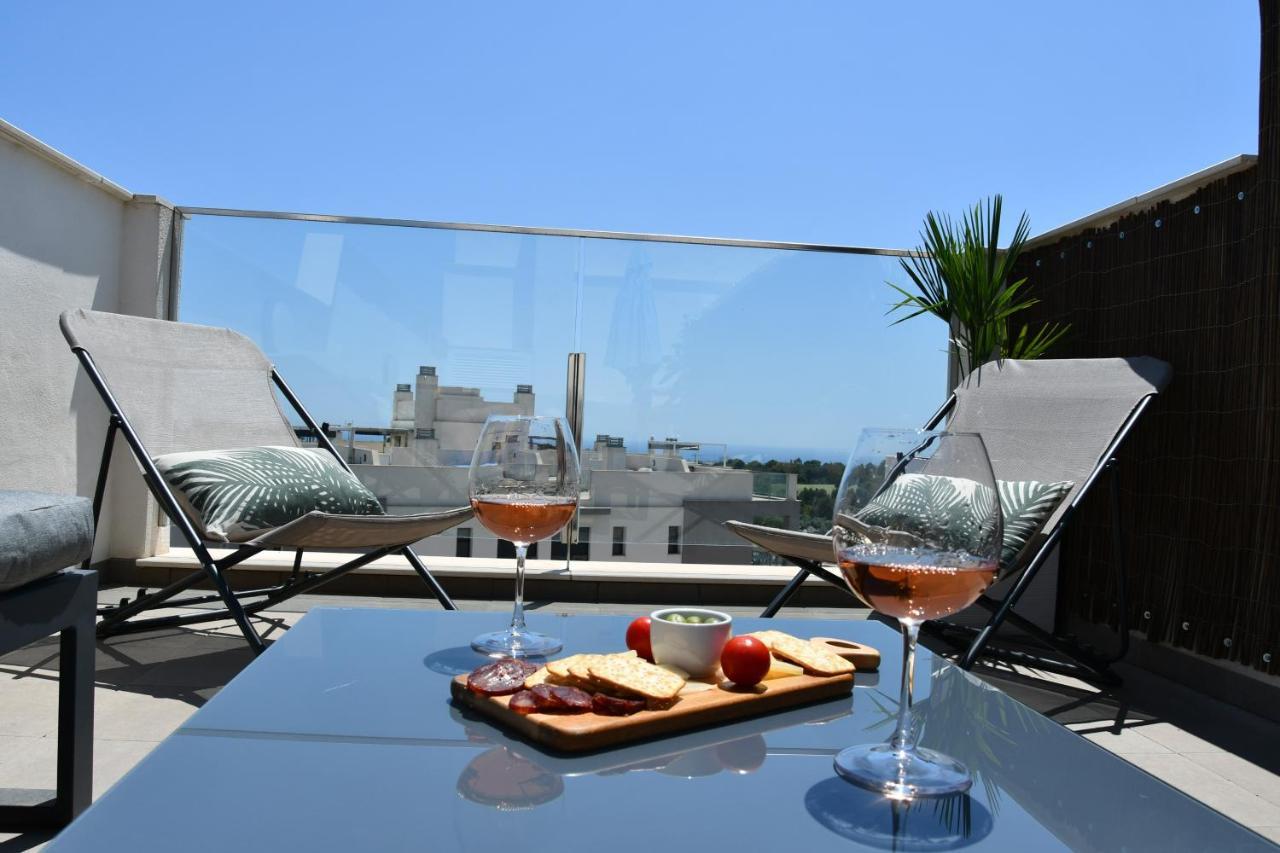 Luxurious Flat & Private Rooftop In Villamartin Orihuela Costa Dehesa de Campoamor  Eksteriør billede