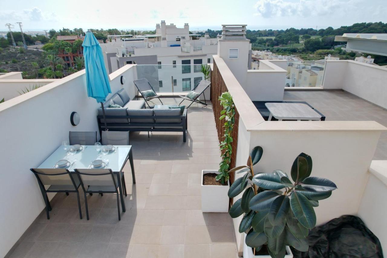 Luxurious Flat & Private Rooftop In Villamartin Orihuela Costa Dehesa de Campoamor  Eksteriør billede