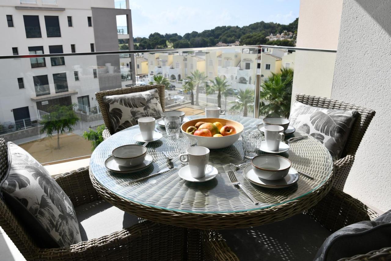 Luxurious Flat & Private Rooftop In Villamartin Orihuela Costa Dehesa de Campoamor  Eksteriør billede